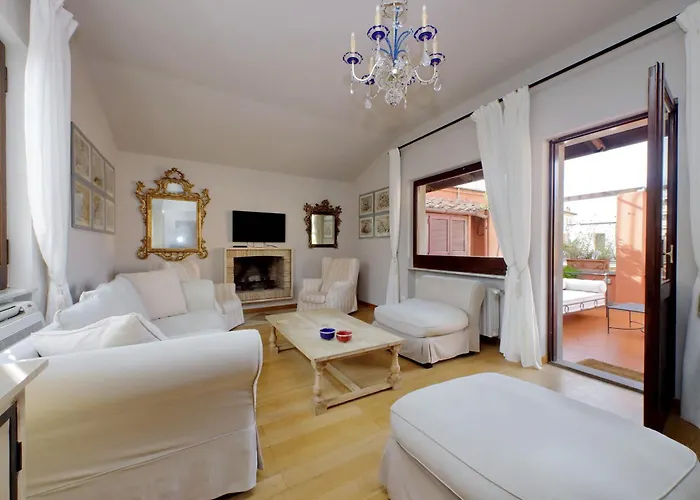 Treasurerome Spanish Steps Penthouse