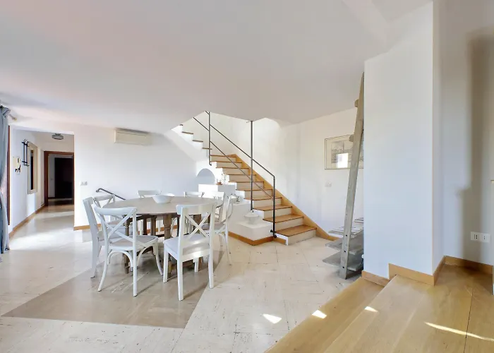 Treasurerome Spanish Steps Penthouse Rzym