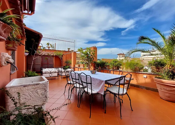Treasurerome Spanish Steps Penthouse * Rzym