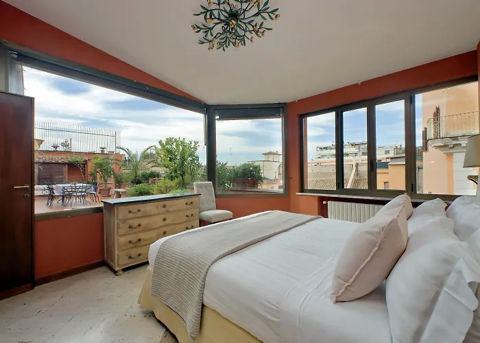 Treasurerome Spanish Steps Penthouse